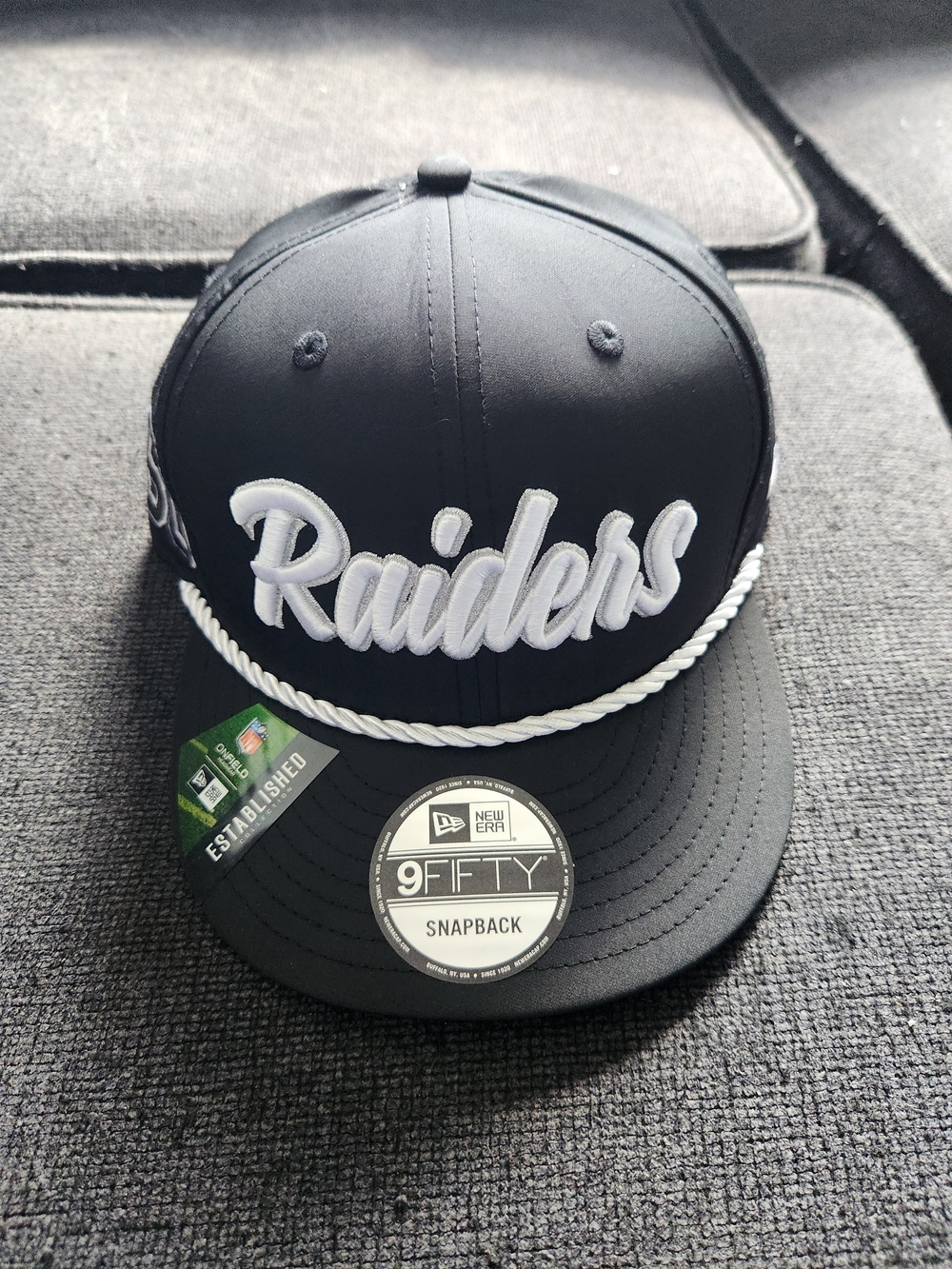 New Era Raiders Official 2019 Script On Field  Black 59FIFTY Snapback Hat NWT